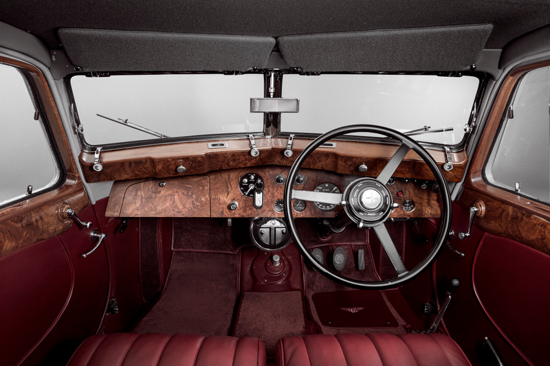 Illustration for article titled Bentley Rebuilt a 1939 Corniche Lost in World War II